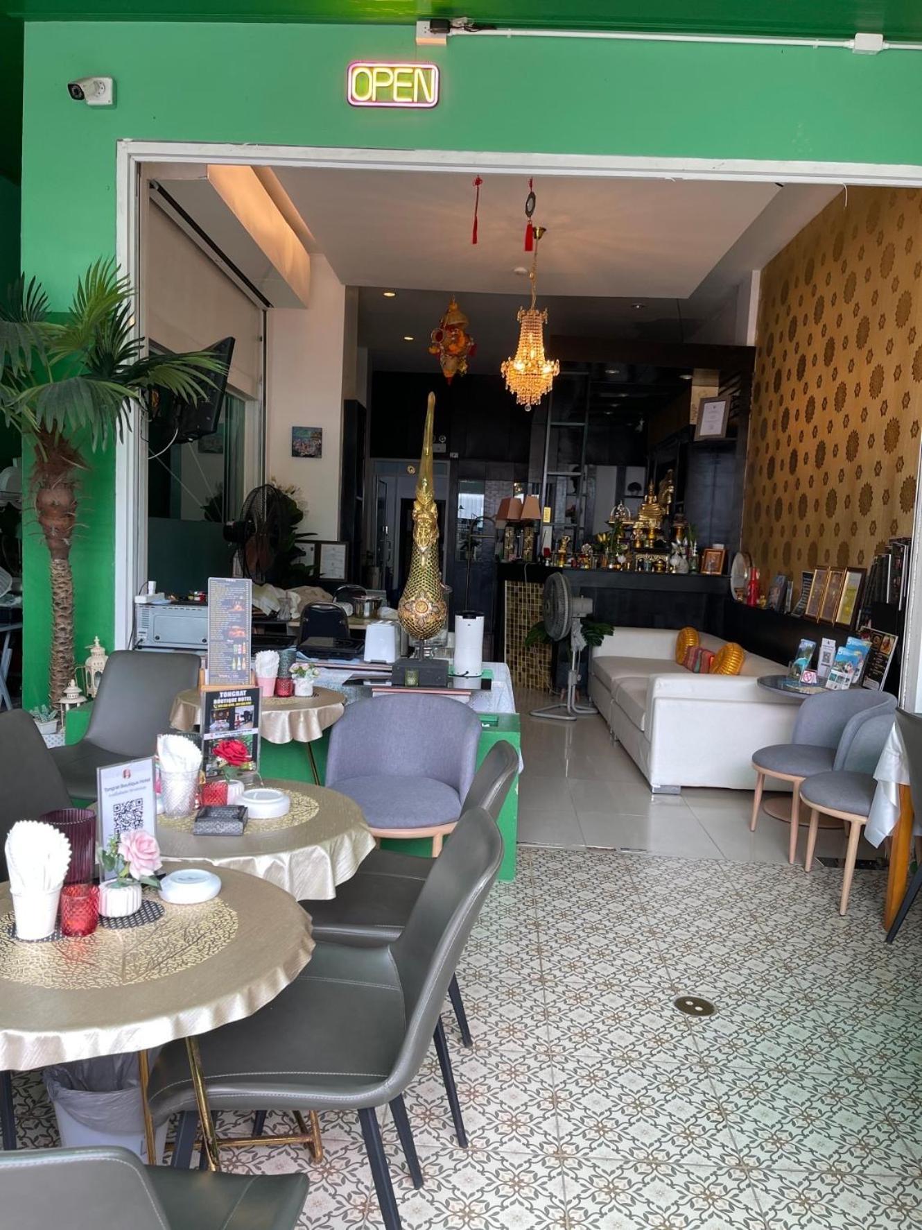 Elephant Room Patong 外观 照片